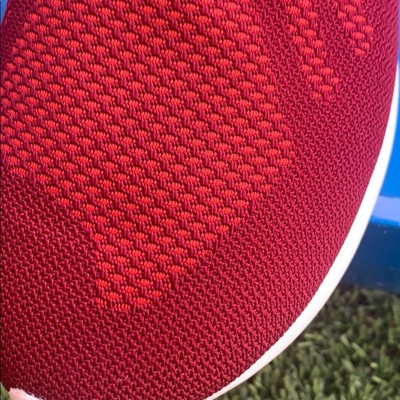 New adidas - Picture 7 of 7